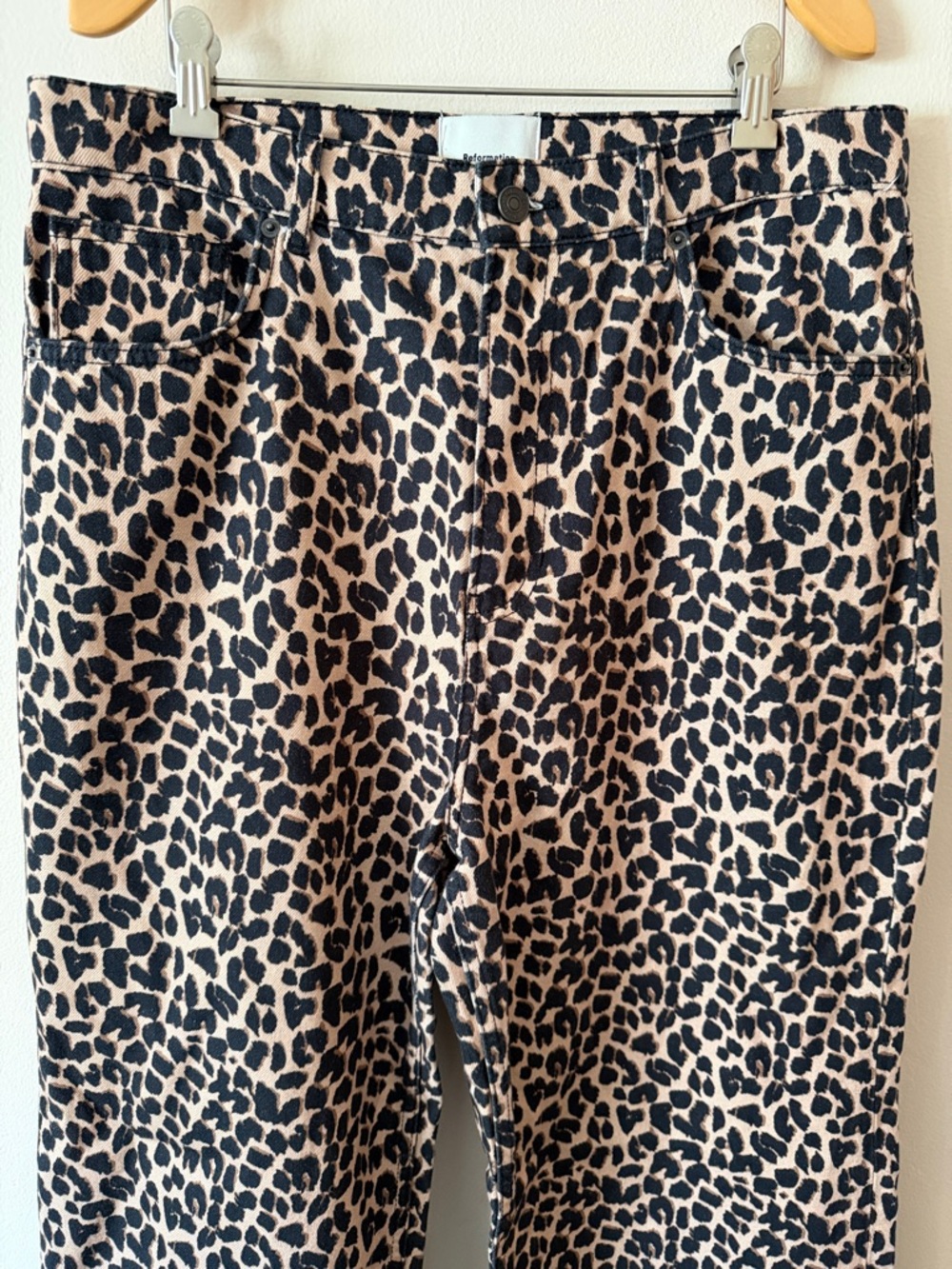 Reformation Cary Leopard Print High Rise Slouchy Straight Leg Jeans Size 31 - Picture 4 of 7